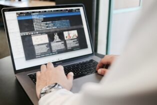 laptop